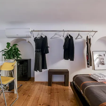 Apartment Studio